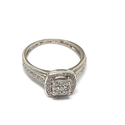 57 - Fine 9ct white gold diamond ring est 0.35ct diamonds weight 2.6g