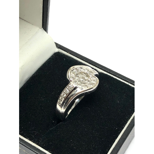 59 - Fine 9ct white gold diamond ring est 0.35ct diamonds weight 4.6g