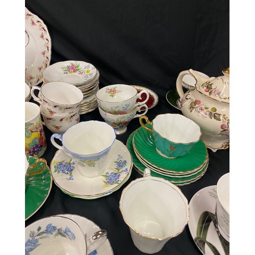 301 - Large selection of part tea services includes Sadler, Bell etc