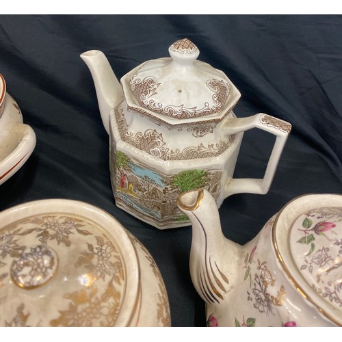 214 - Selection of vintage and later tea pots includes Sadler, Aynsley, etc