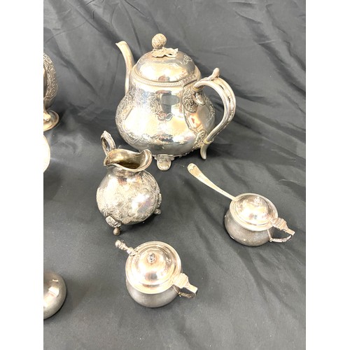 132 - Selection of silver plate items to include tea pots, salt shaker, sugar pot etc