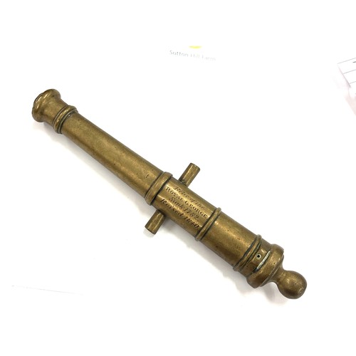 556 - Antique HMS Royal George Souvenir miniature brass cannon relic salvage 1840, approximate length 19cm... 