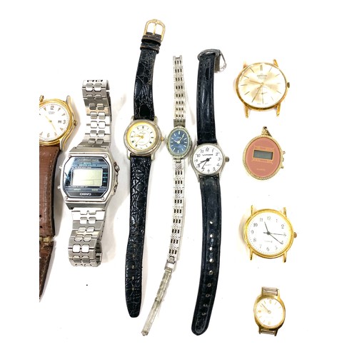 427 - Selection of assorted ladies and gents wrist watches, all untested