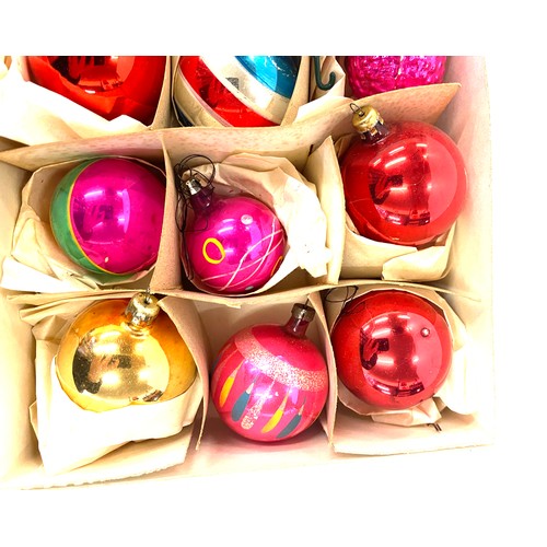 239 - Selection of 12 antique baubles with a selection of vintage Christmas gift bags