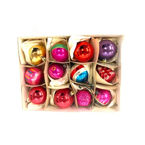 239 - Selection of 12 antique baubles with a selection of vintage Christmas gift bags