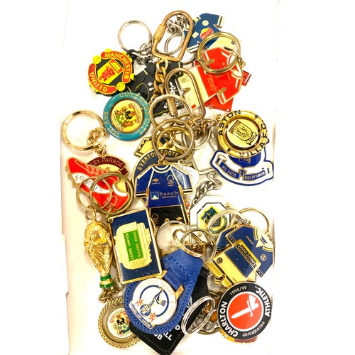 459 - Large selection of assorted football Key rings includes Manchester united, Charlton, Aston Villa etc