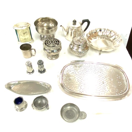 233 - Large selection of metal items includes silver plate, pewter, stainless steel etc