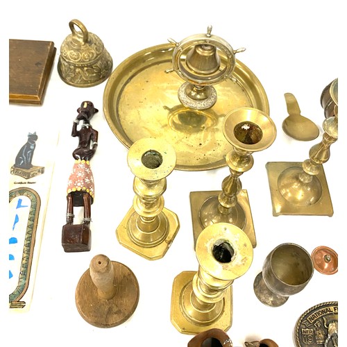 142 - Large selection of assorted brass and copper ware