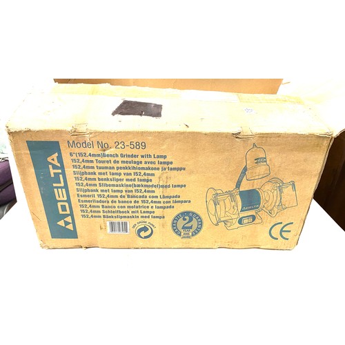 256 - Boxed Delta model no 23-589 bench grinder