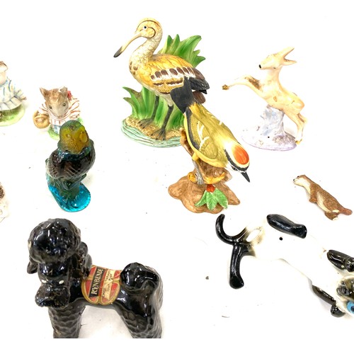 211 - Large selection of assorted animal figures includes booths fish plate, horses, novelty alcohol minia... 