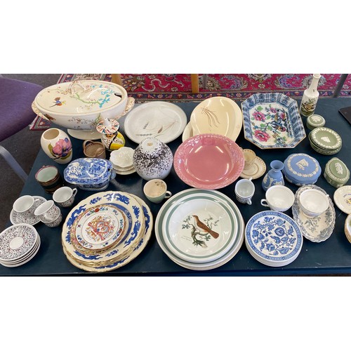 329 - Large selection of miscellaneous includes wedgwood, Portmerion, Crown Ducal etc