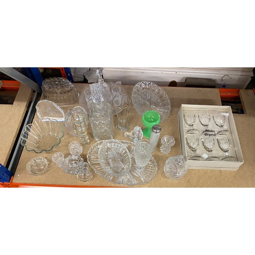 377 - Large selection of vintage and later glassware includes boxed Stuart crystal, decanters etc