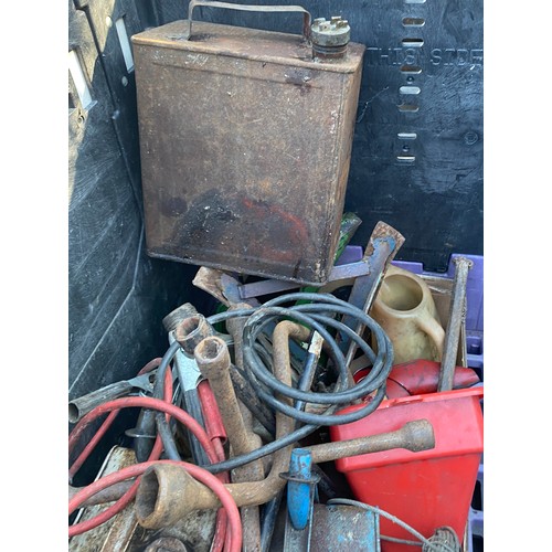 374A - Selection of assorted tins, jump wires etc