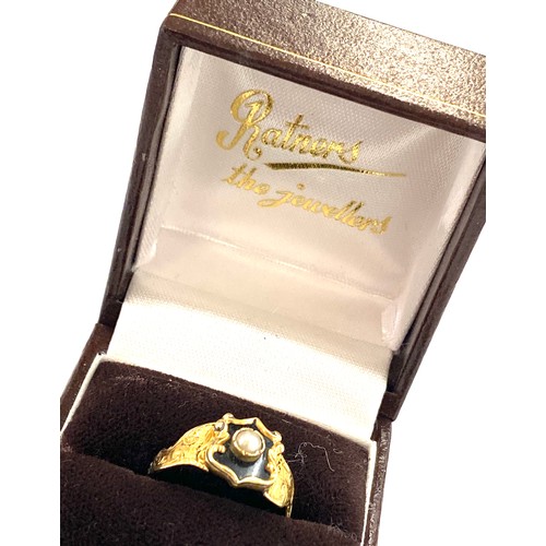 402 - Antique victorian ladies memorial ring 18ct hallmarks 