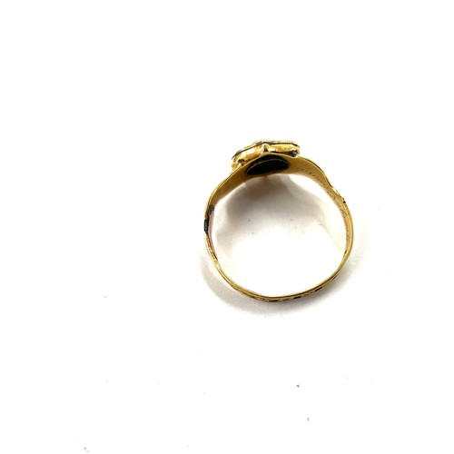 402 - Antique victorian ladies memorial ring 18ct hallmarks 