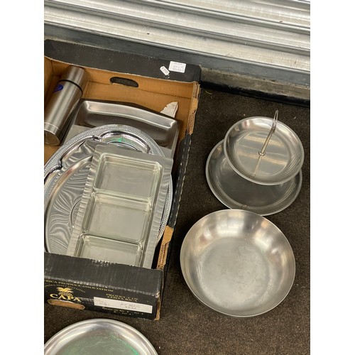 311 - Large selection of assorted metal ware includes stainless steel, silver plate etc