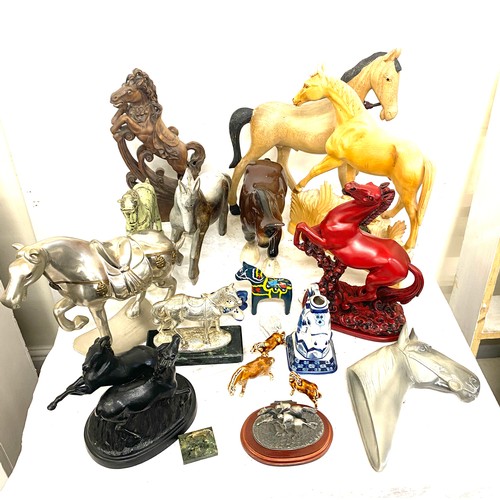 280 - Large selection of assorted horse figures includes metal, resin etc