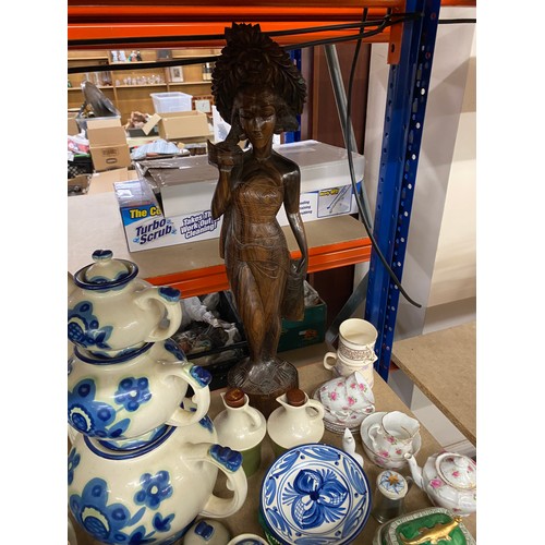 373 - Large selection of miscellaneous includes pottery, radio, oriental etc