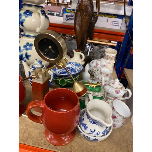 373 - Large selection of miscellaneous includes pottery, radio, oriental etc