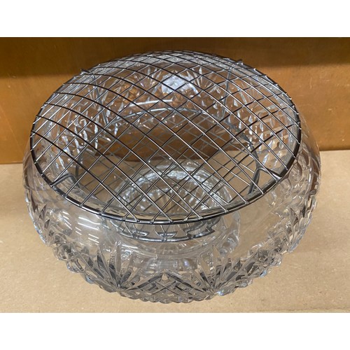 99 - Stourbridge heavy lead crystal rose bowl with frog, approximate diameter 10 x 8 inches high