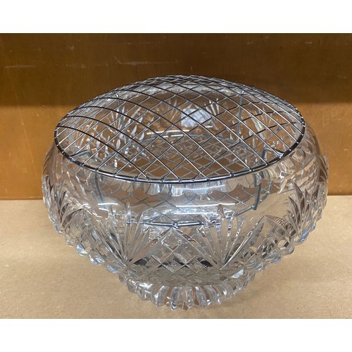 99 - Stourbridge heavy lead crystal rose bowl with frog, approximate diameter 10 x 8 inches high