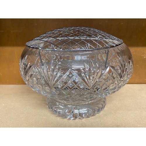 99 - Stourbridge heavy lead crystal rose bowl with frog, approximate diameter 10 x 8 inches high