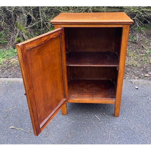 593 - 1 Drawer oak topped cupboard measures approx 29 inches tall 19.5 inches width 13 inches depth