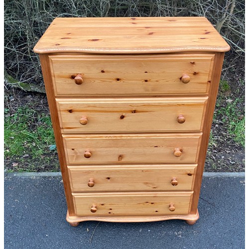 588 - 5 Drawer pine chest, approximate measurements: Height 44 inches, Width 31 inches, Depth 18 inches