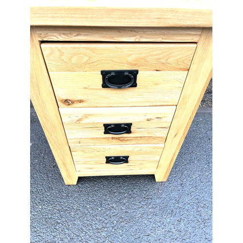 583 - Solid oak 3 drawer dressing table, approximate measurements: Height 30 inches, Width 47 inches, Dept... 