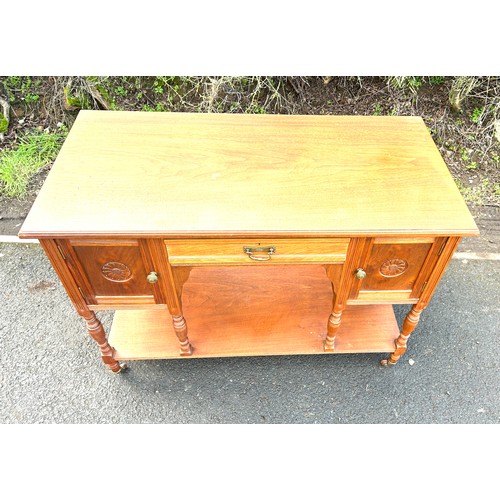 627 - Small mahogany dresser base, approximate measurements: Height 30 inches, Width 42 inches, Depth 22 i... 