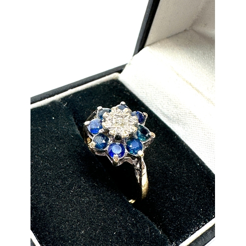 99 - 9ct gold sapphire & diamond ring weight 2.5g