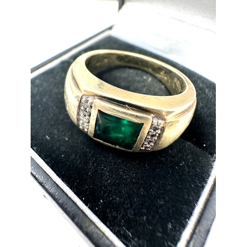 119 - 9ct gold emerald & diamond ring weight 6.7g