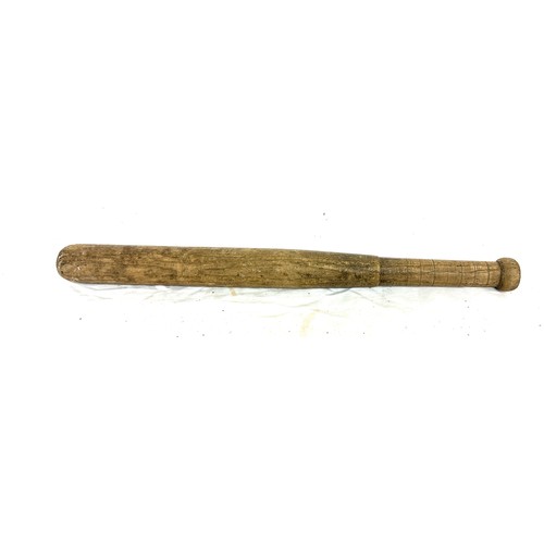 115 - Vintage wooden police truncheon