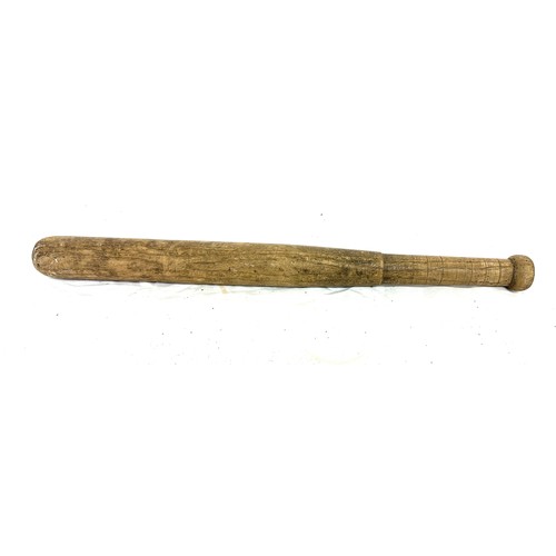 115 - Vintage wooden police truncheon