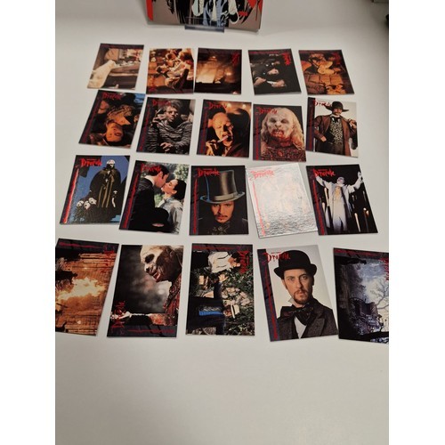 112 - Bram stokers DRACULA MOVIE CARD SET AND comic 1st edition BY TOPPS cards 1992, 27 cards included, no... 