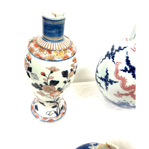 148 - 4 Pieces of Chinese pottery includes vases, marks to base, largest measures approximately 14 inches ... 