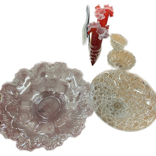 243 - Selection of vintage and later glassware includes Murano, Jelly moulds etc