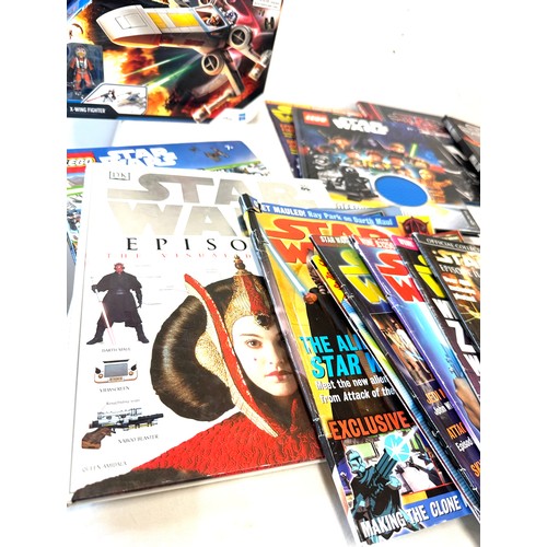 157 - Selection of Star wars memorabilia includes magazines etc