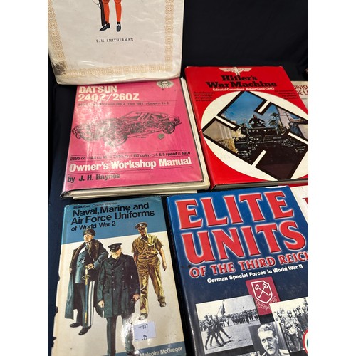 321 - Selection of vintage books includes Hilters third Reich, The great war, Uniforms of the British army... 