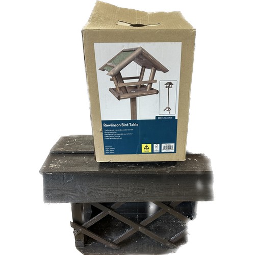 342 - 2 Garden bird feeders includes Boxed Rawlinson bird table etc