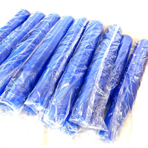 258 - 16 x 10 Plastic blue cups, brand new