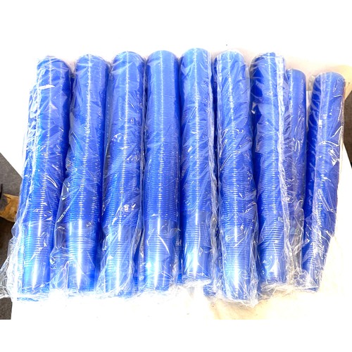 258 - 16 x 10 Plastic blue cups, brand new