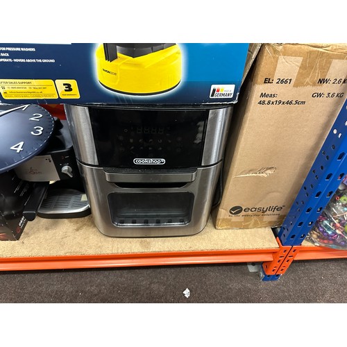 340 - Large selection of electrical items includes work zone patio and wall cleaner, paper shredder, Russe... 