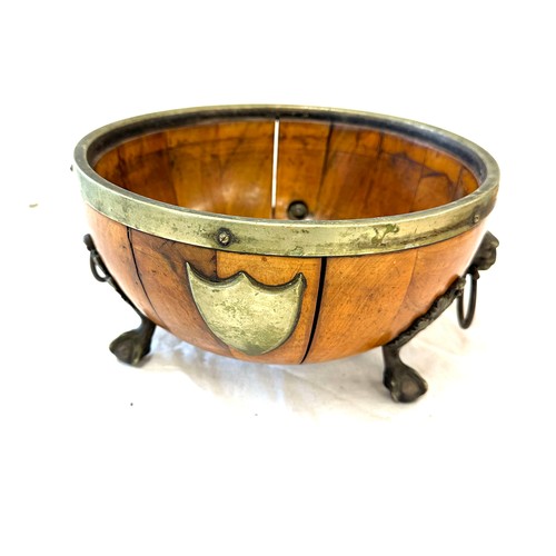 1 - Vintage 3 legged brass and fruit wood 2 lion handled fruit bowl, measures approximately 5.5 inches t... 