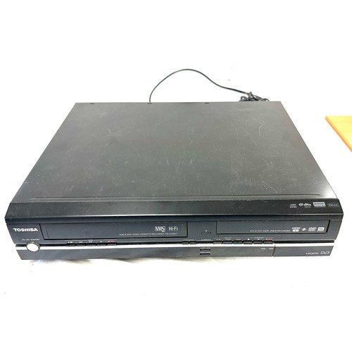 267 - Toshiba rd-xv48dt DVD recorder VCR, untested