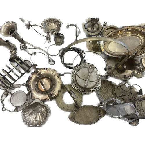 252 - Large selection of silver plated items includes part sets, trays etc