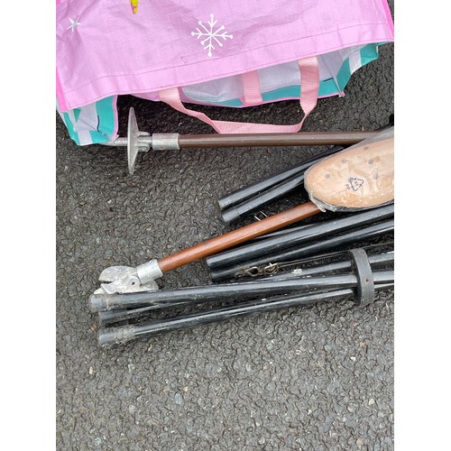 278 - Selection of walking sticks and a shooting stick