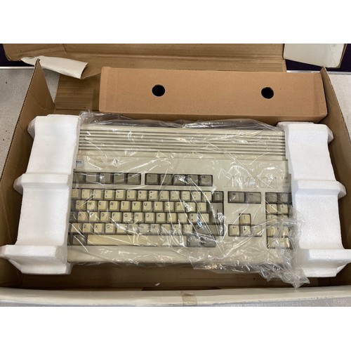 196 - Commodore Amiga 1200 Vintage Computer keyboard- untested