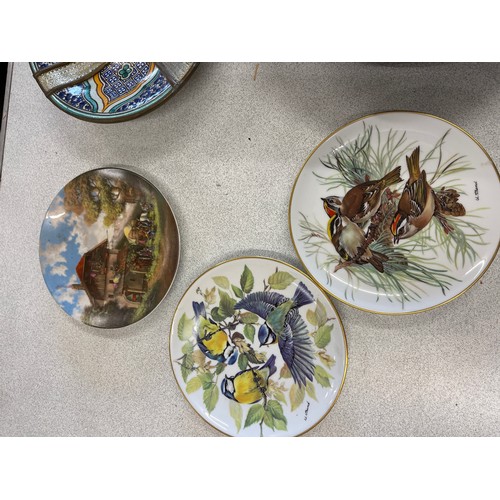 260 - Selection of collectors plates to include studio pottery etc