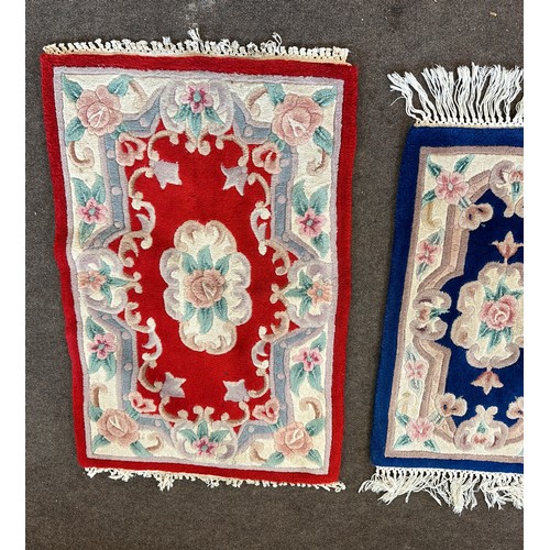 151 - Two Vintage rug measures approximatly 32 inches long 21 inched wide